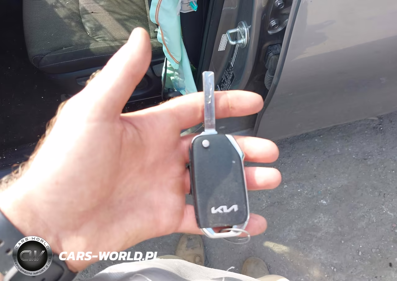 2024 Kia Forte Lxs VIN:3KPF24AD4RE731323 - 11