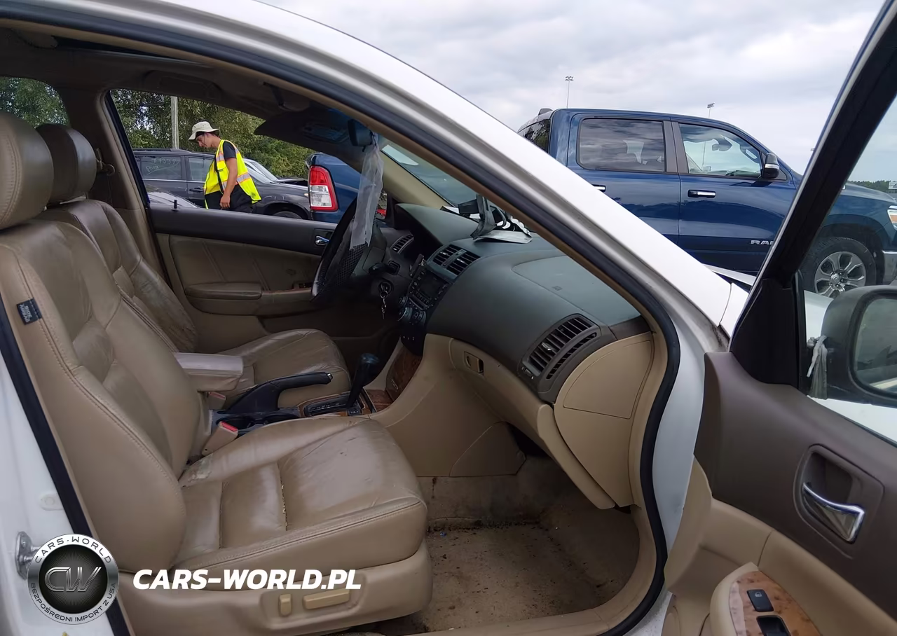 2004 Honda Accord 3.0 Ex VIN:1HGCM66534A070522 - 5