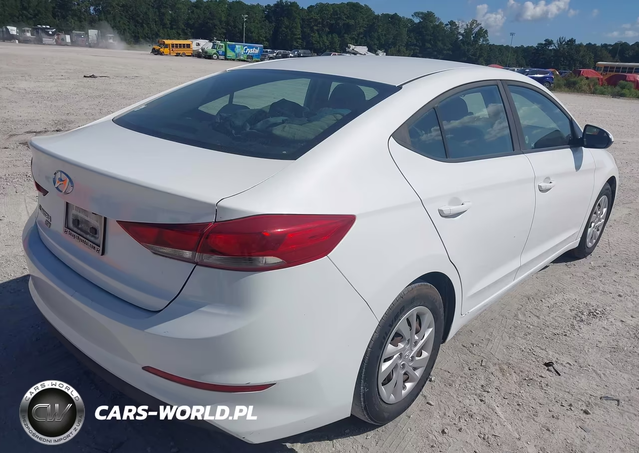 2018 Hyundai Elantra Se VIN:5NPD74LF3JH278304 - 4