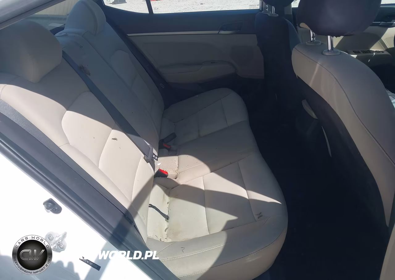 2018 Hyundai Elantra Se VIN:5NPD74LF3JH278304 - 8