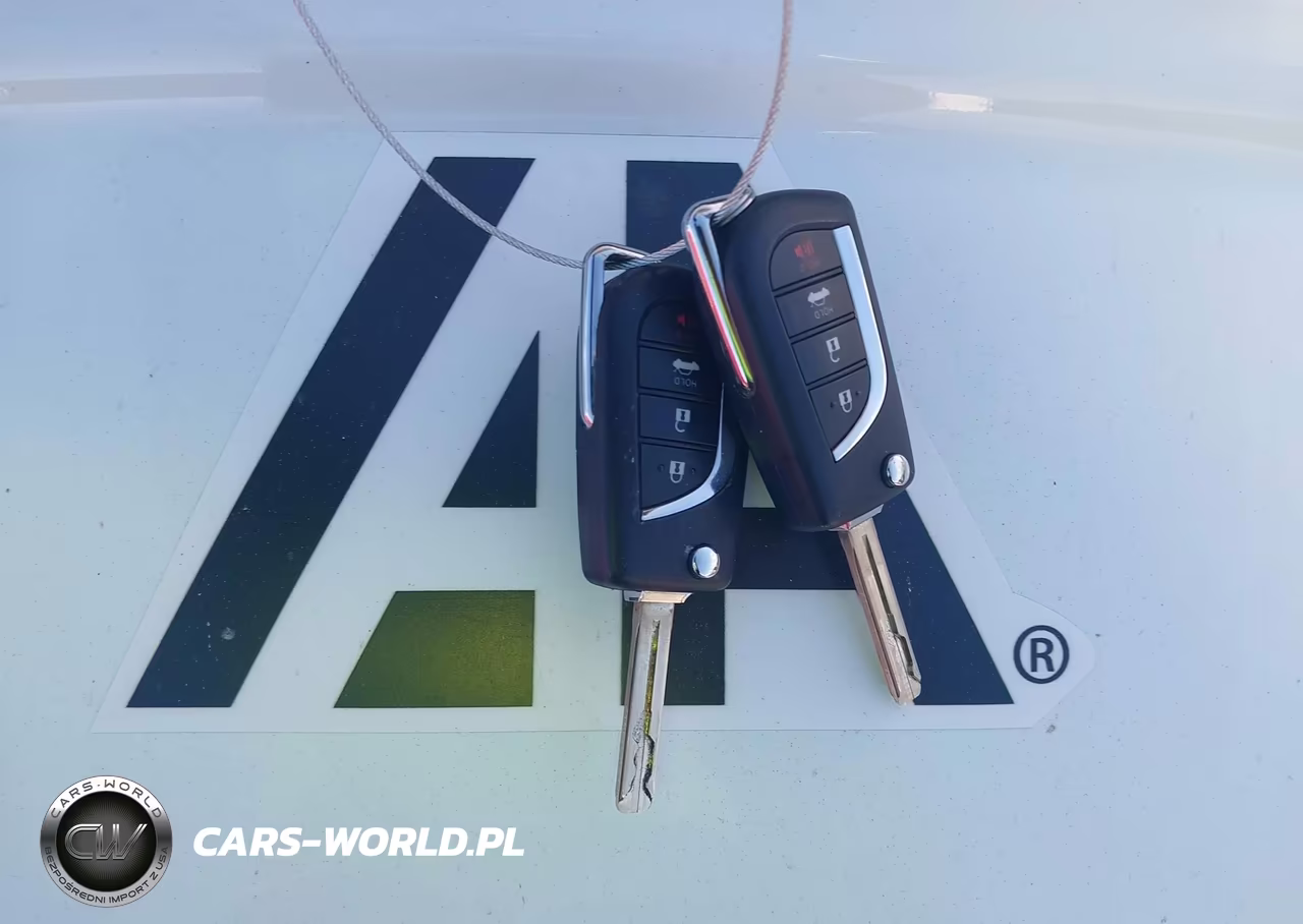 2023 Toyota Camry Le VIN:4T1C11AK7PU087443 - 11