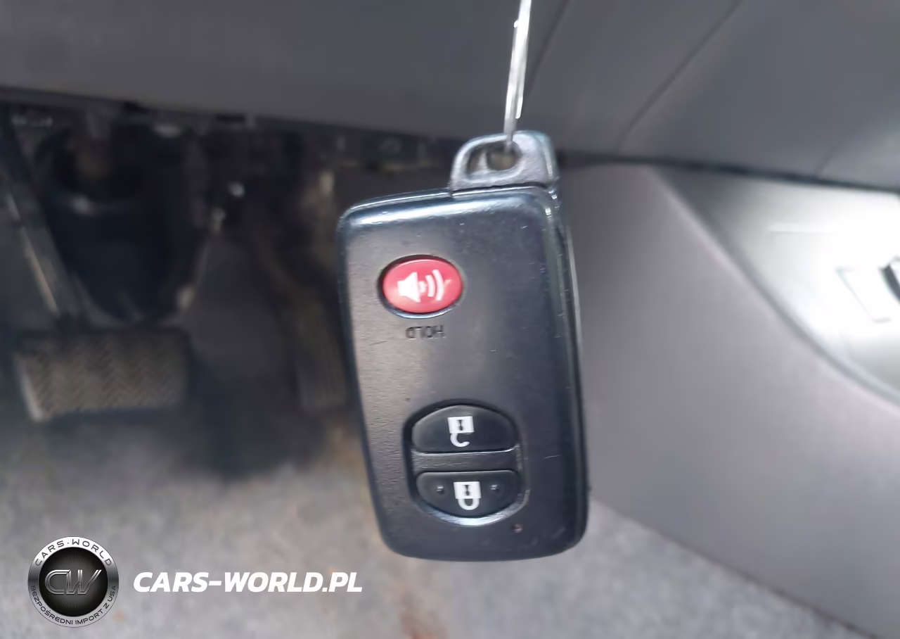 2011 Toyota Prius VIN:JTDKN3DU9B5338835 - 11