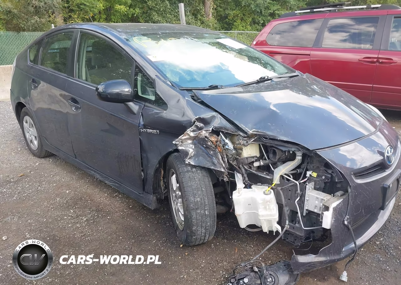 2011 Toyota Prius VIN:JTDKN3DU9B5338835 - 6