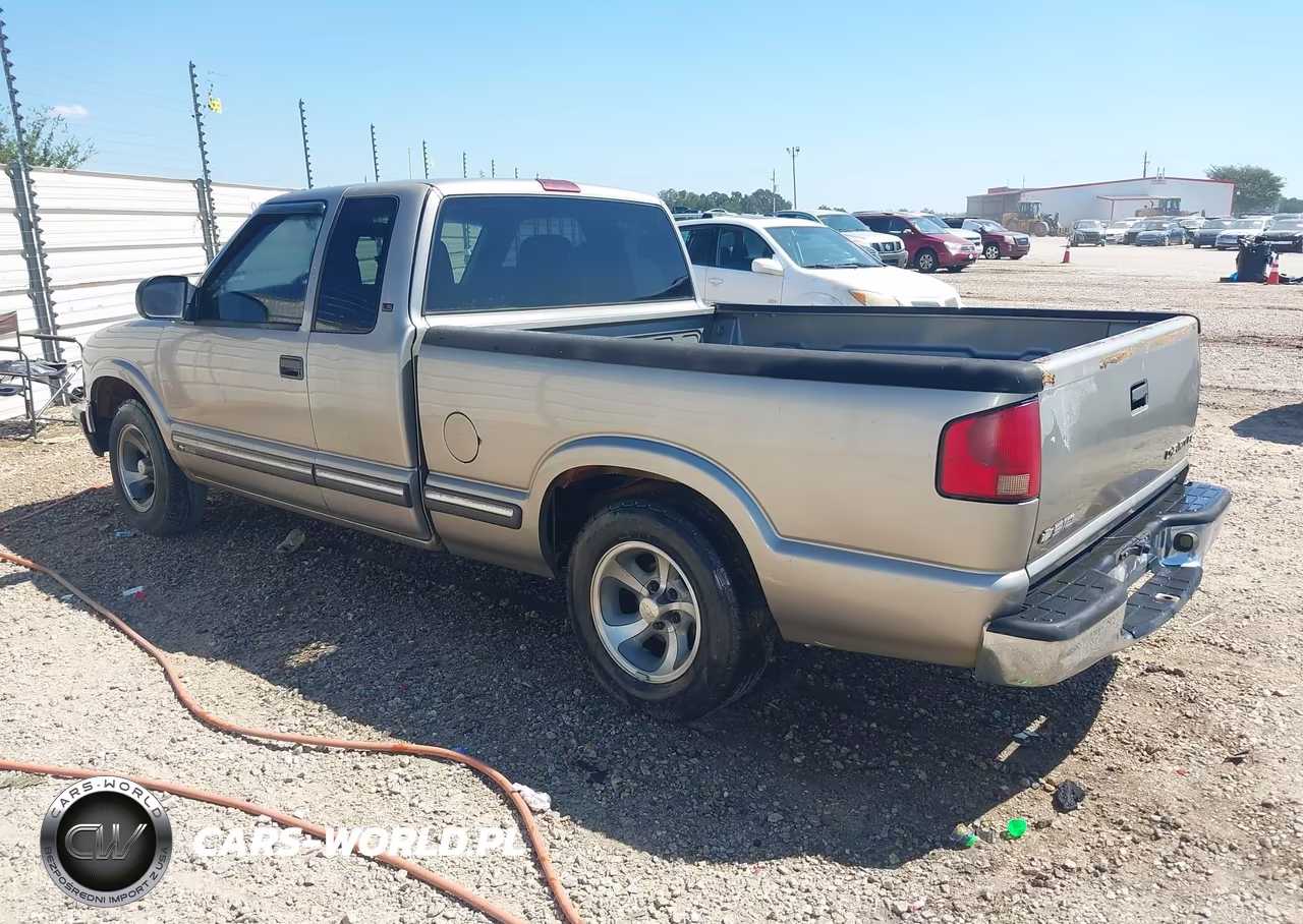 2003 Chevrolet S-10 Ls VIN:1GCCS19X938154578 - 3