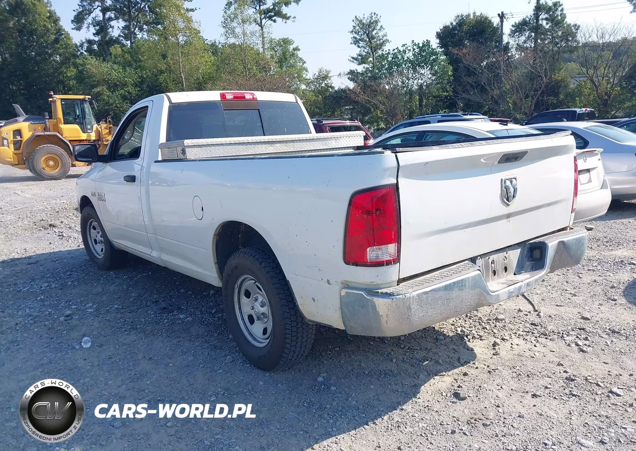 2015 Ram 1500 Tradesman VIN:3C6JR6DT8FG559437 - 3