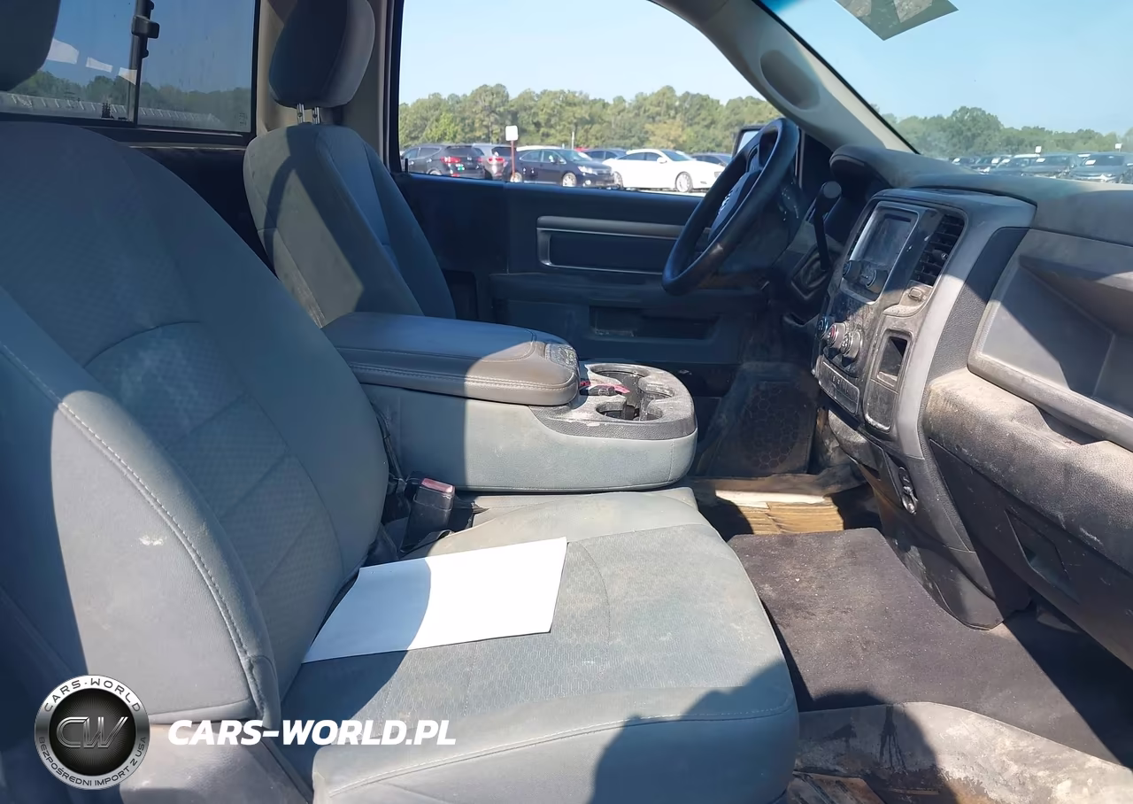 2015 Ram 1500 Tradesman VIN:3C6JR6DT8FG559437 - 5