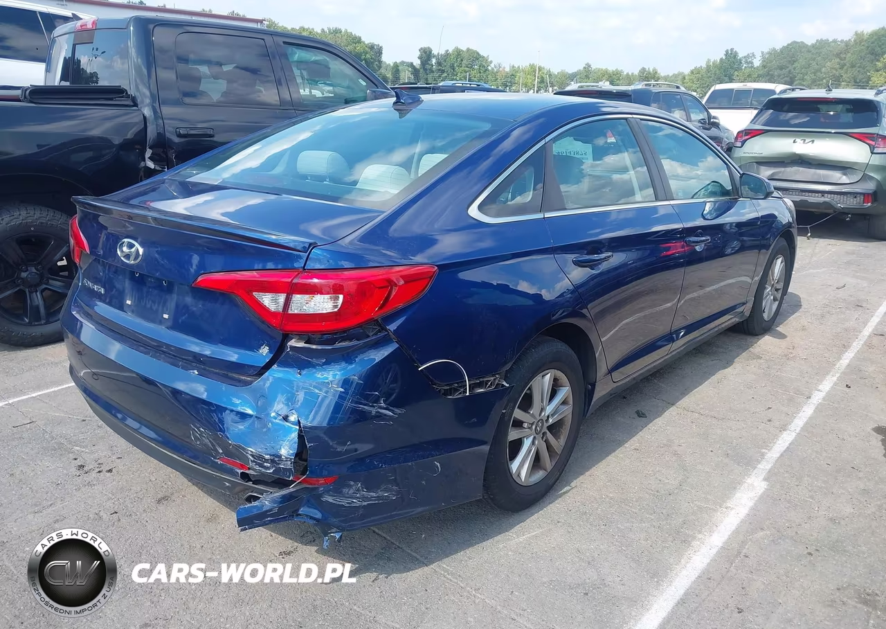 2016 Hyundai Sonata Se VIN:5NPE24AF3GH353484 - 4