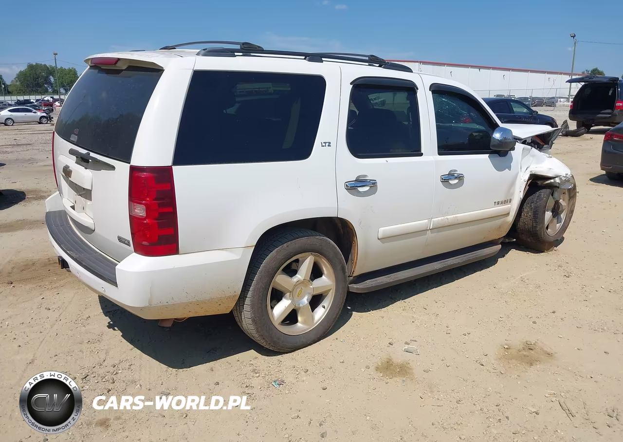 2007 Chevrolet Tahoe Ltz VIN:1GNFK13027J350859 - 4