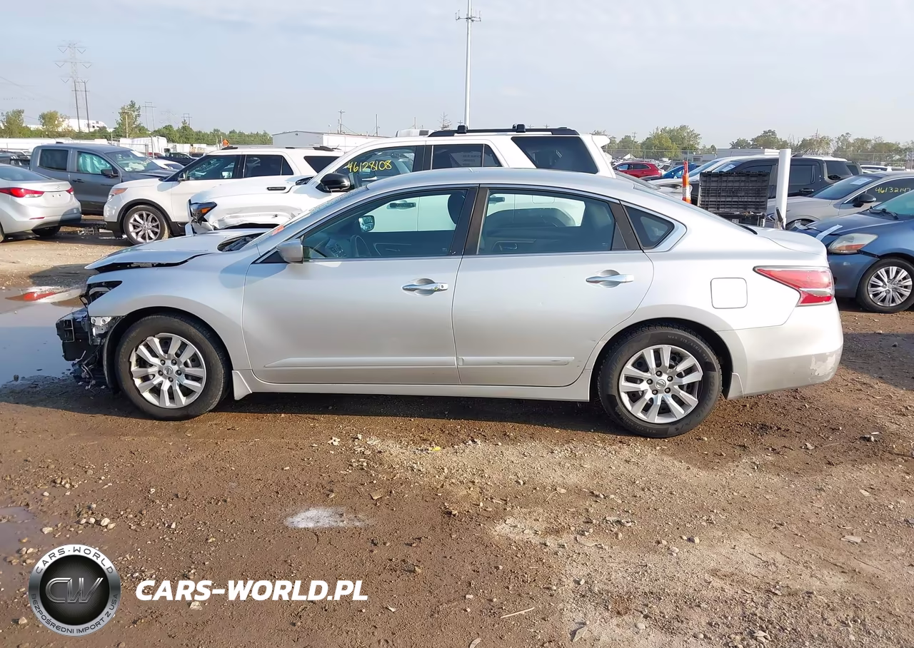 2015 Nissan Altima 2.5 S VIN:1N4AL3AP4FC588331 - 15