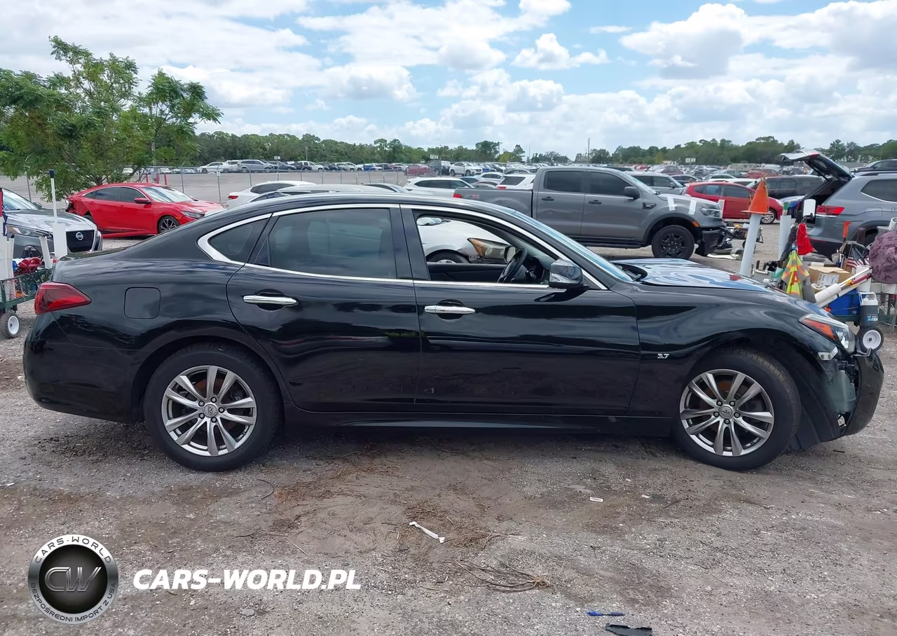 2015 Infiniti Q70 3.7 VIN:JN1BY1AP5FM540130 - 13