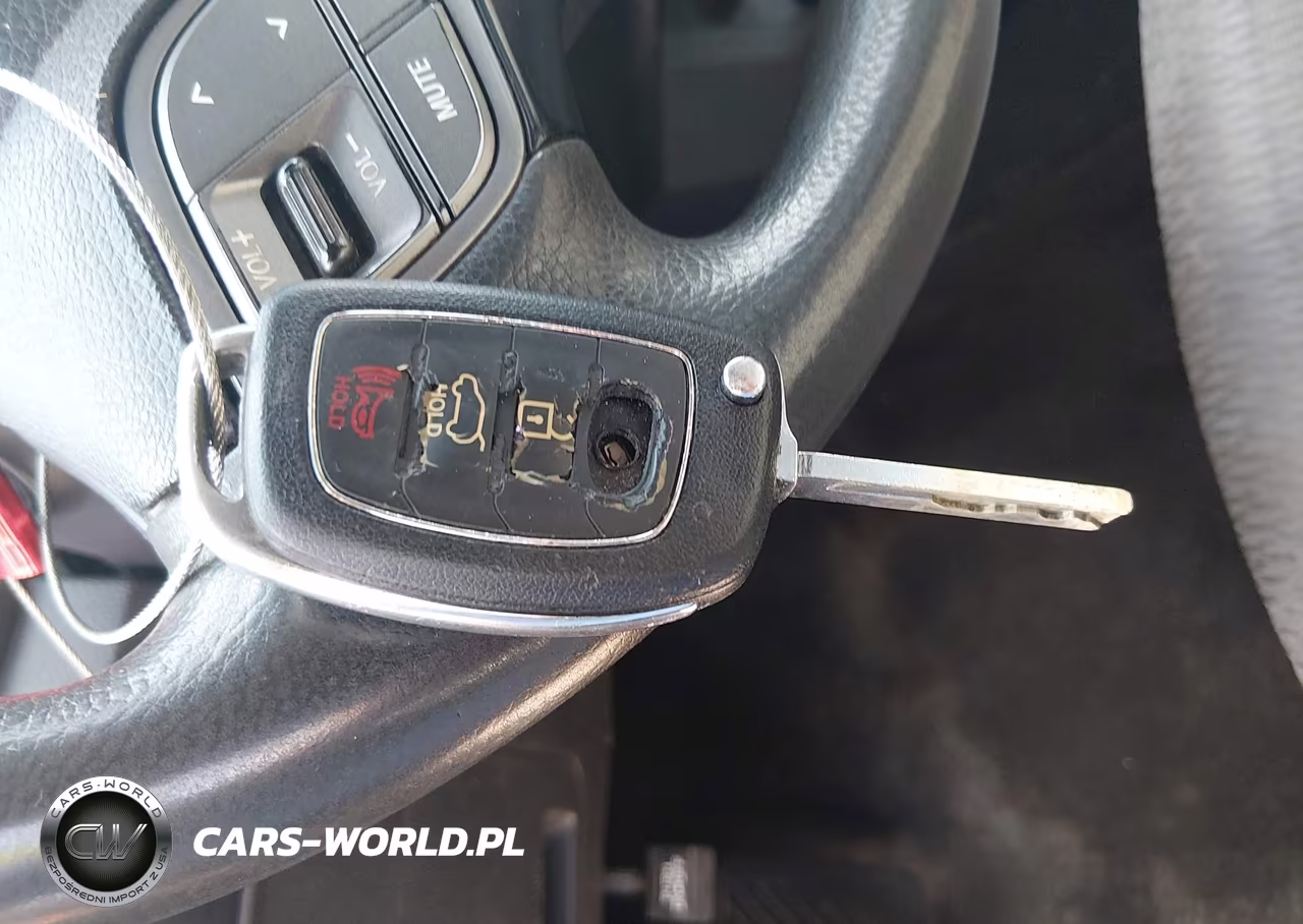 2014 Hyundai Santa Fe Sport 2.4L VIN:5XYZT3LB9EG202317 - 11