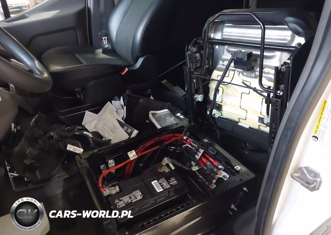 2022 Ford Transit-150 VIN:1FTYE2Y87NKA56877 - 12