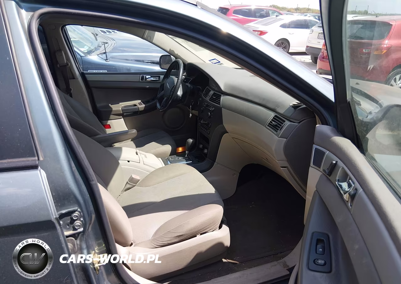2005 Chrysler Pacifica VIN:2C4GM48L85R596075 - 5