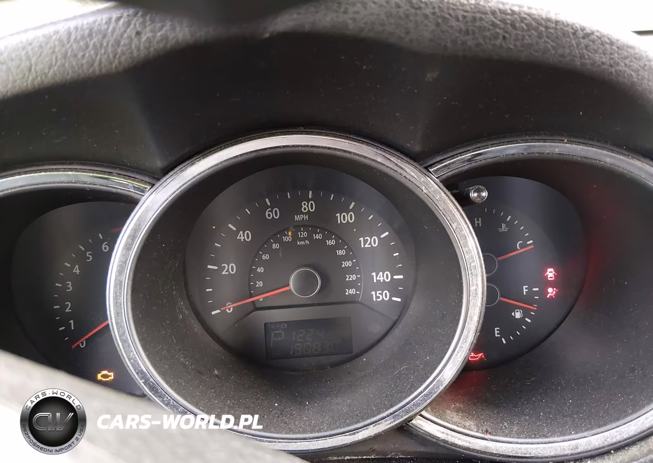 2011 Kia Sorento Lx VIN:5XYKT3A18BG179796 - 7