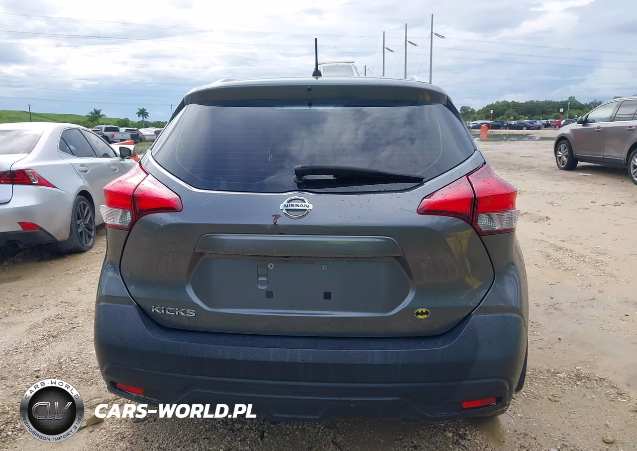 2019 Nissan Kicks S VIN:3N1CP5CUXKL517559 - 16