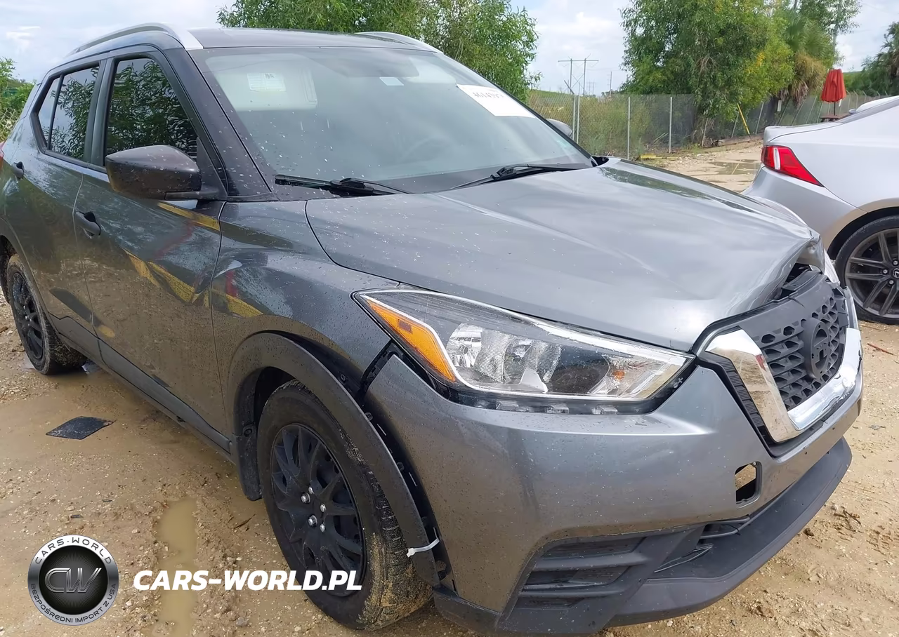 2019 Nissan Kicks S VIN:3N1CP5CUXKL517559 - 17