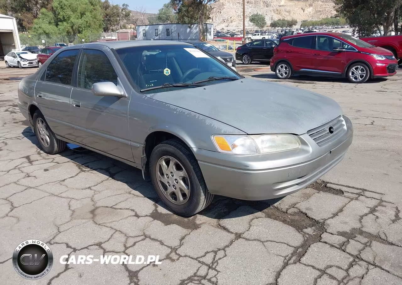 1999 Toyota Camry Le V6
