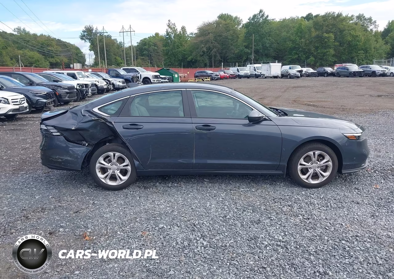 2025 Honda Accord Lx VIN:1HGCY1F24SA026605 - 13