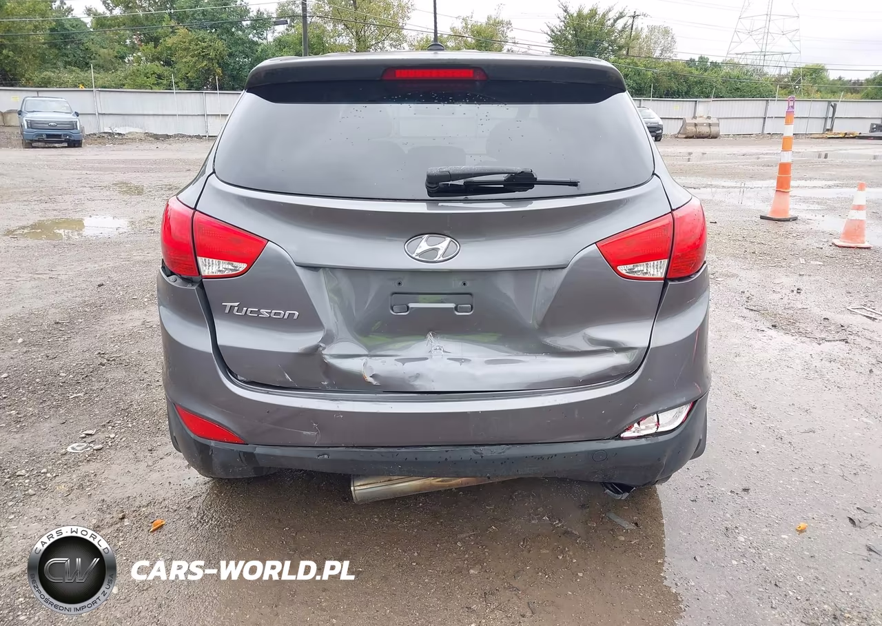 2015 Hyundai Tucson Gls VIN:KM8JT3AF1FU027673 - 16