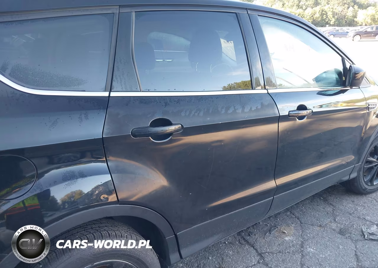 2017 Ford Escape Se VIN:1FMCU9GD7HUB70368 - 14