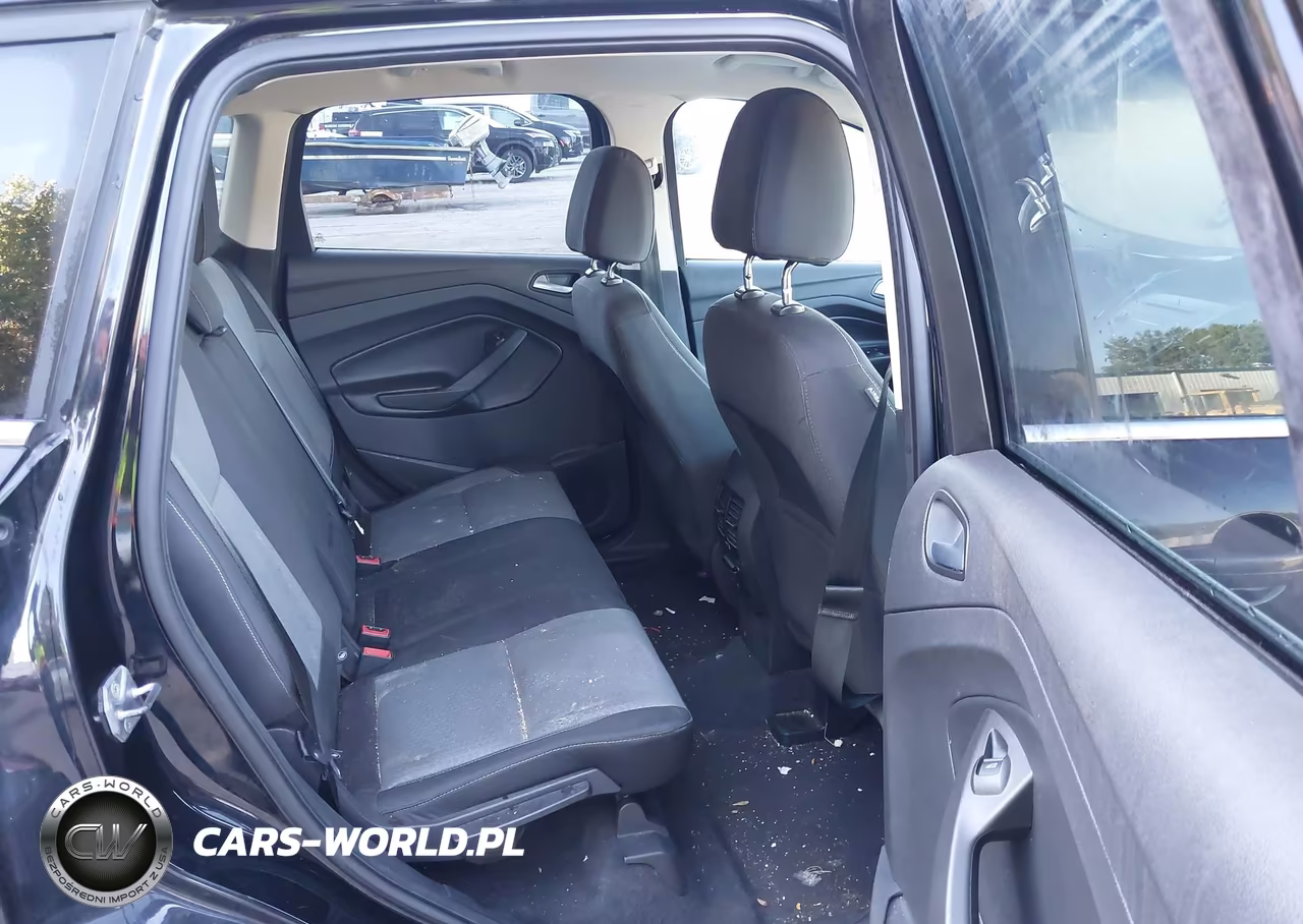 2017 Ford Escape Se VIN:1FMCU9GD7HUB70368 - 8