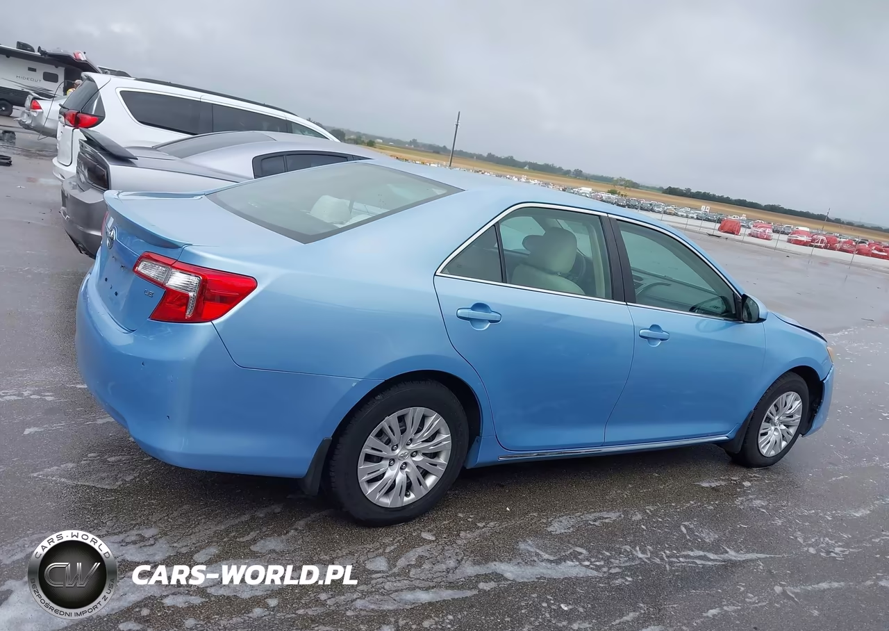 2012 Toyota Camry Le VIN:4T1BF1FK2CU575229 - 13