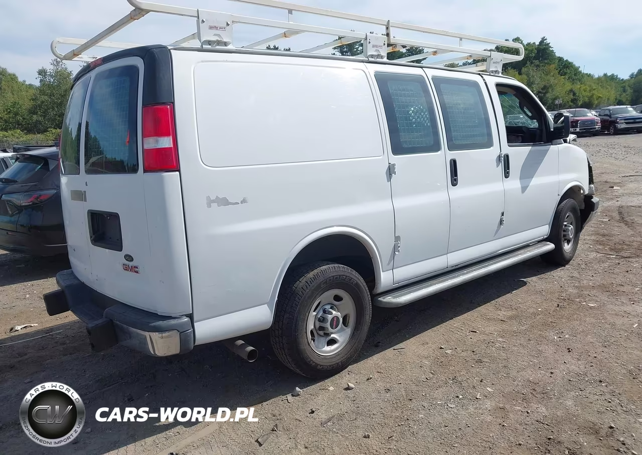 2018 GMC Savana 2500 Work Van VIN:1GTW7AFG7J1325112 - 4