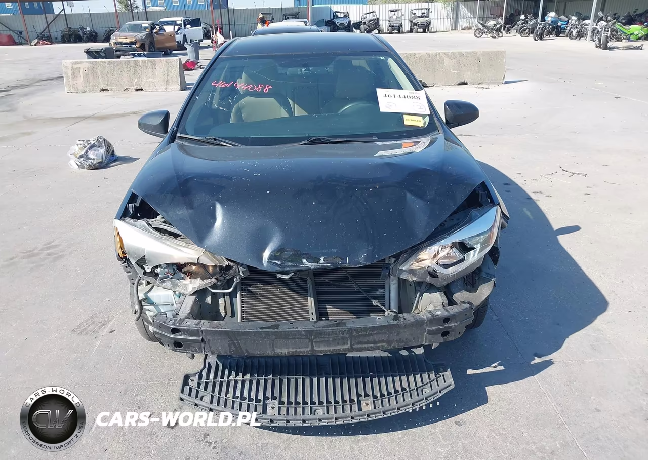 2016 Toyota Corolla Le VIN:5YFBURHE9GP422043 - 13