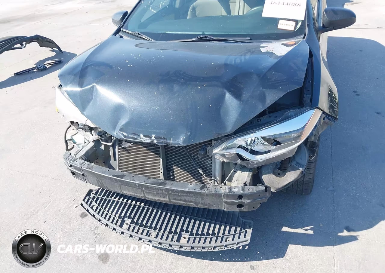 2016 Toyota Corolla Le VIN:5YFBURHE9GP422043 - 6