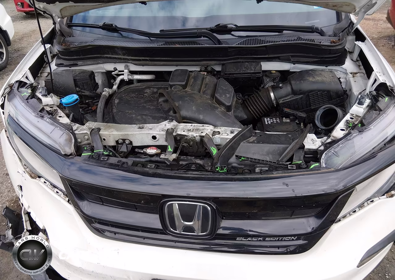 2021 Honda Pilot Black VIN:5FNYF6H78MB041988 - 10