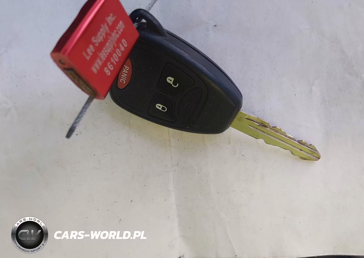 2007 Jeep Wrangler Unlimited Sahara VIN:1J4GA591X7L213612 - 11