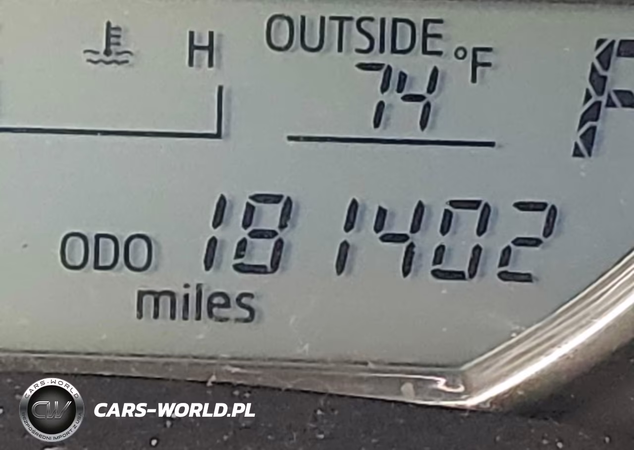 2014 Toyota Corolla L VIN:5YFBURHE1EP129959 - 15