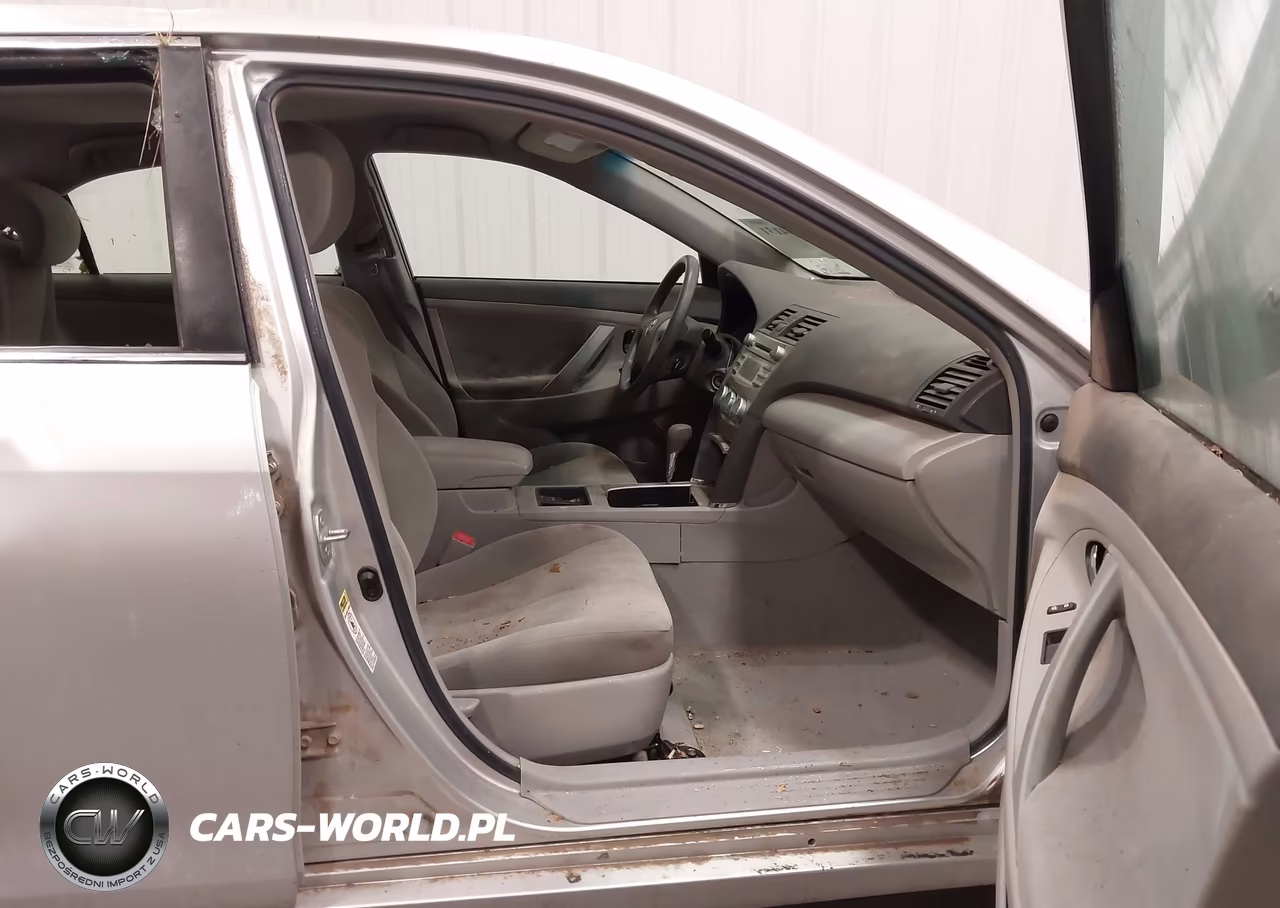 2009 Toyota Camry Le VIN:4T4BE46K69R126879 - 5