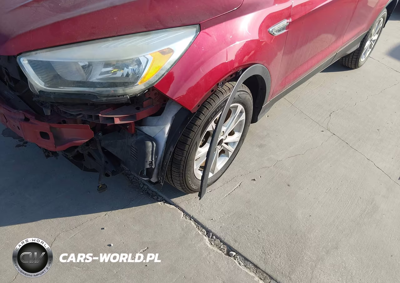 2017 Ford Escape Se VIN:1FMCU0GD7HUC33934 - 15