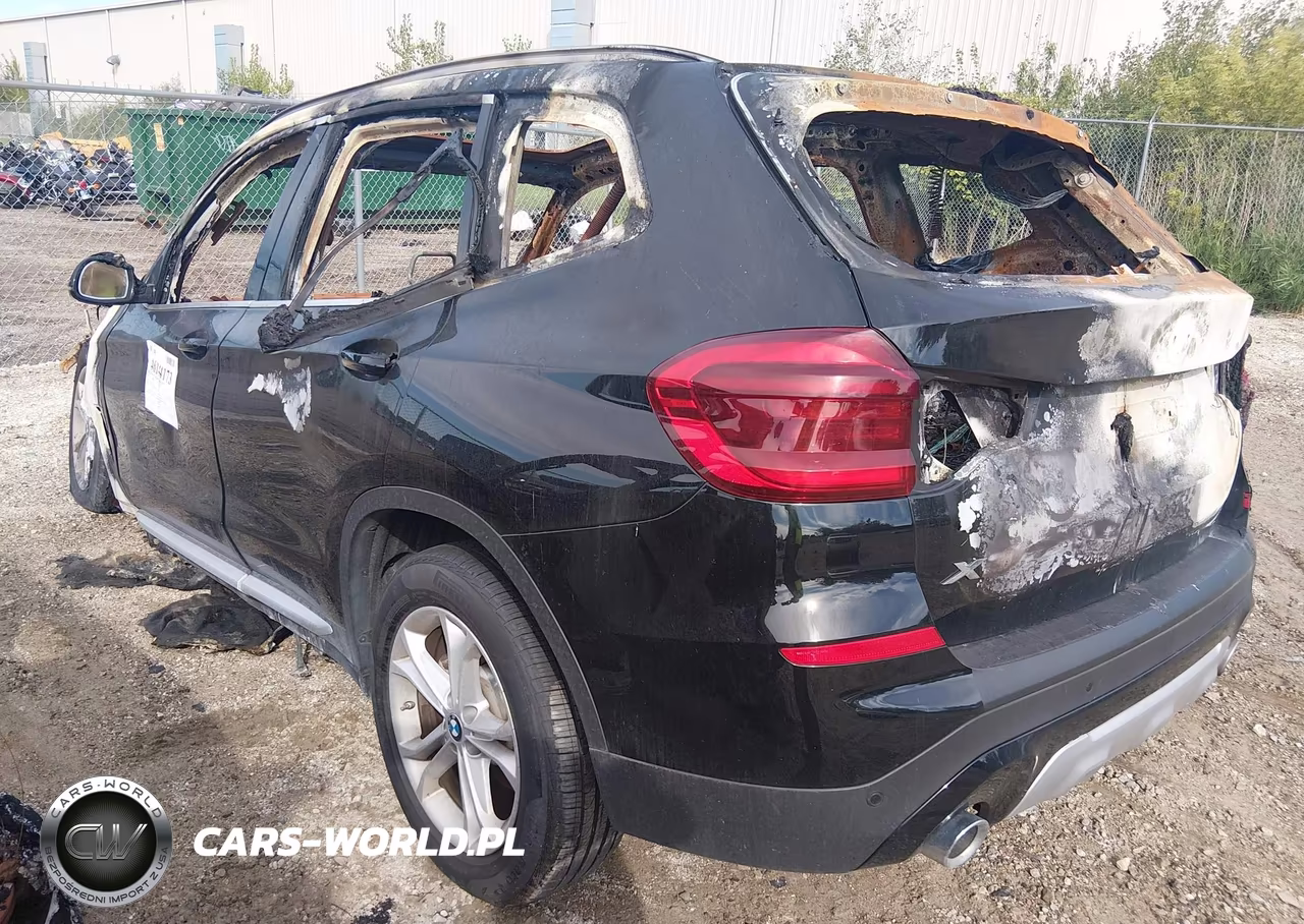 2021 BMW X3 xDrive30I VIN:5UXTY5C02M9F52312 - 3