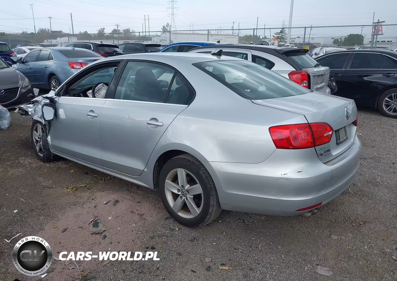 2014 Volkswagen Jetta 2.0L Tdi VIN:3VWLL7AJ2EM236896 - 3