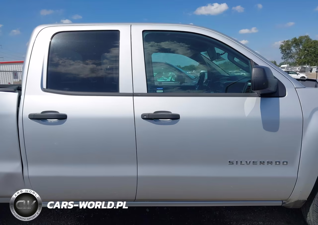 2017 Chevrolet Silverado 1500 Custom VIN:1GCRCPEC4HZ343511 - 12
