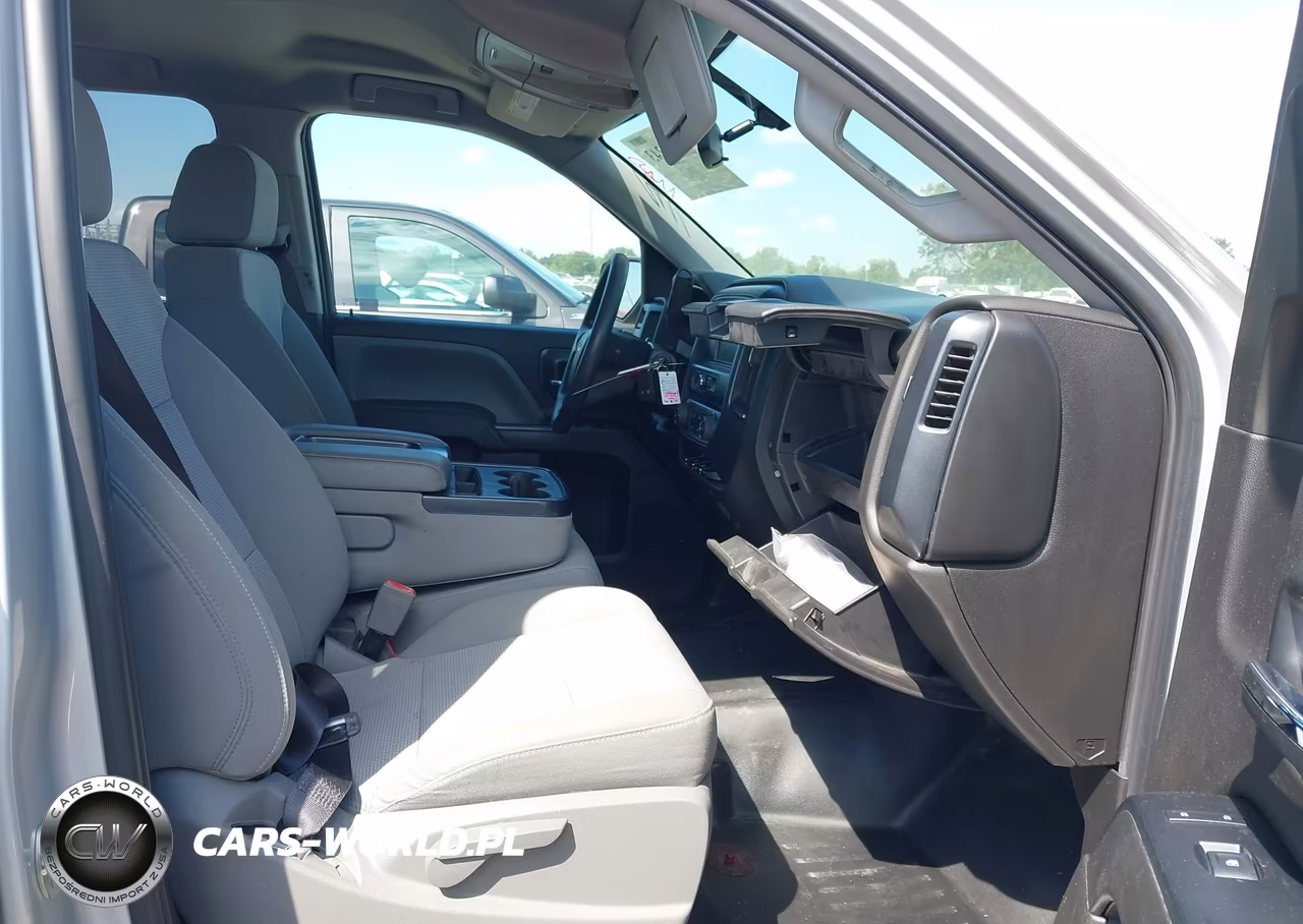 2017 Chevrolet Silverado 1500 Custom VIN:1GCRCPEC4HZ343511 - 5