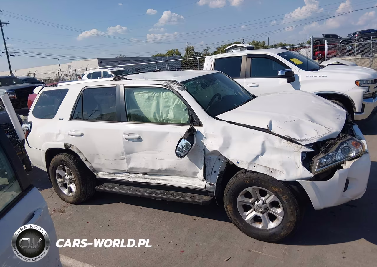 2018 Toyota 4Runner Sr5 VIN:JTEZU5JR4J5174952 - 13