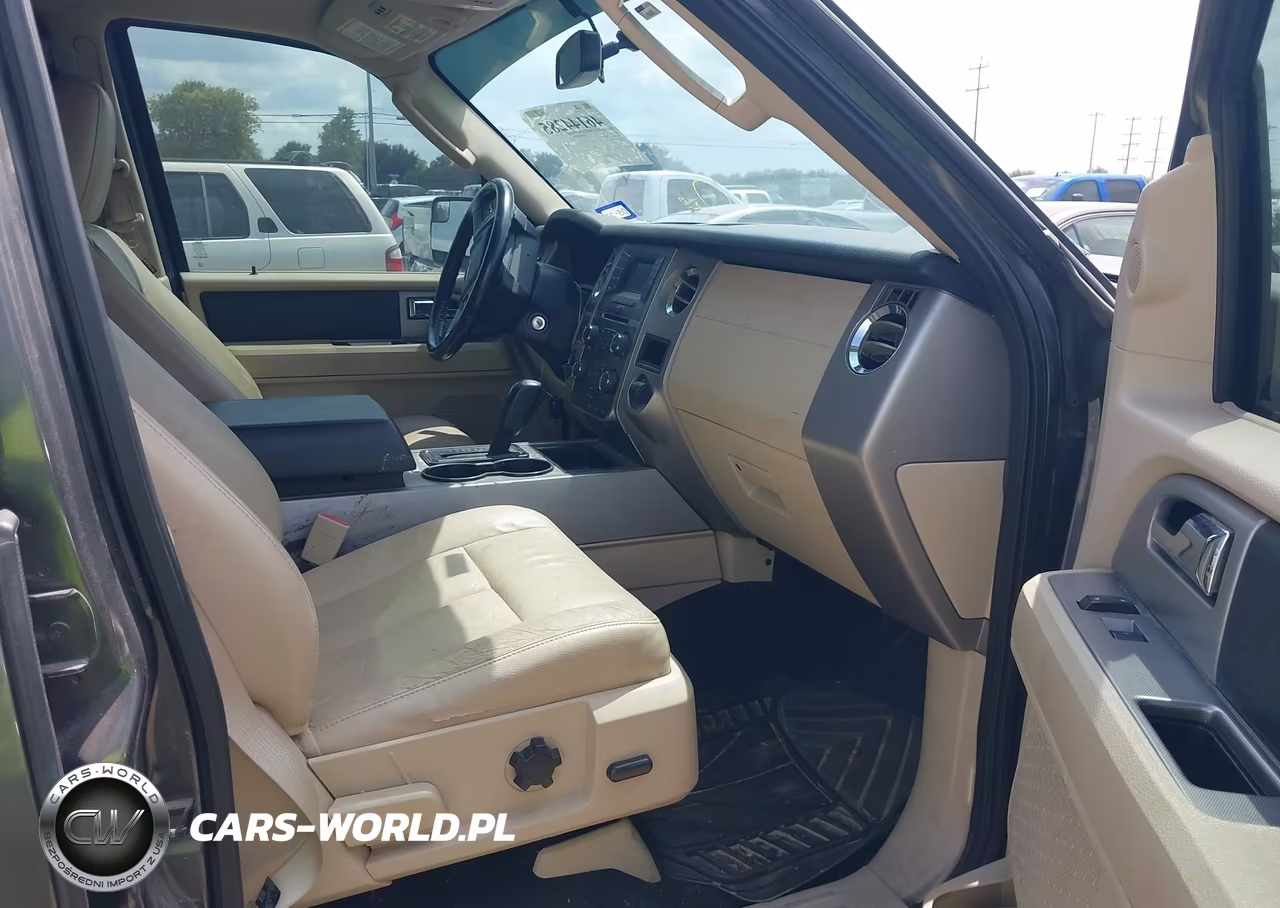 2017 Ford Expedition Xlt VIN:1FMJU1HT6HEA82548 - 5