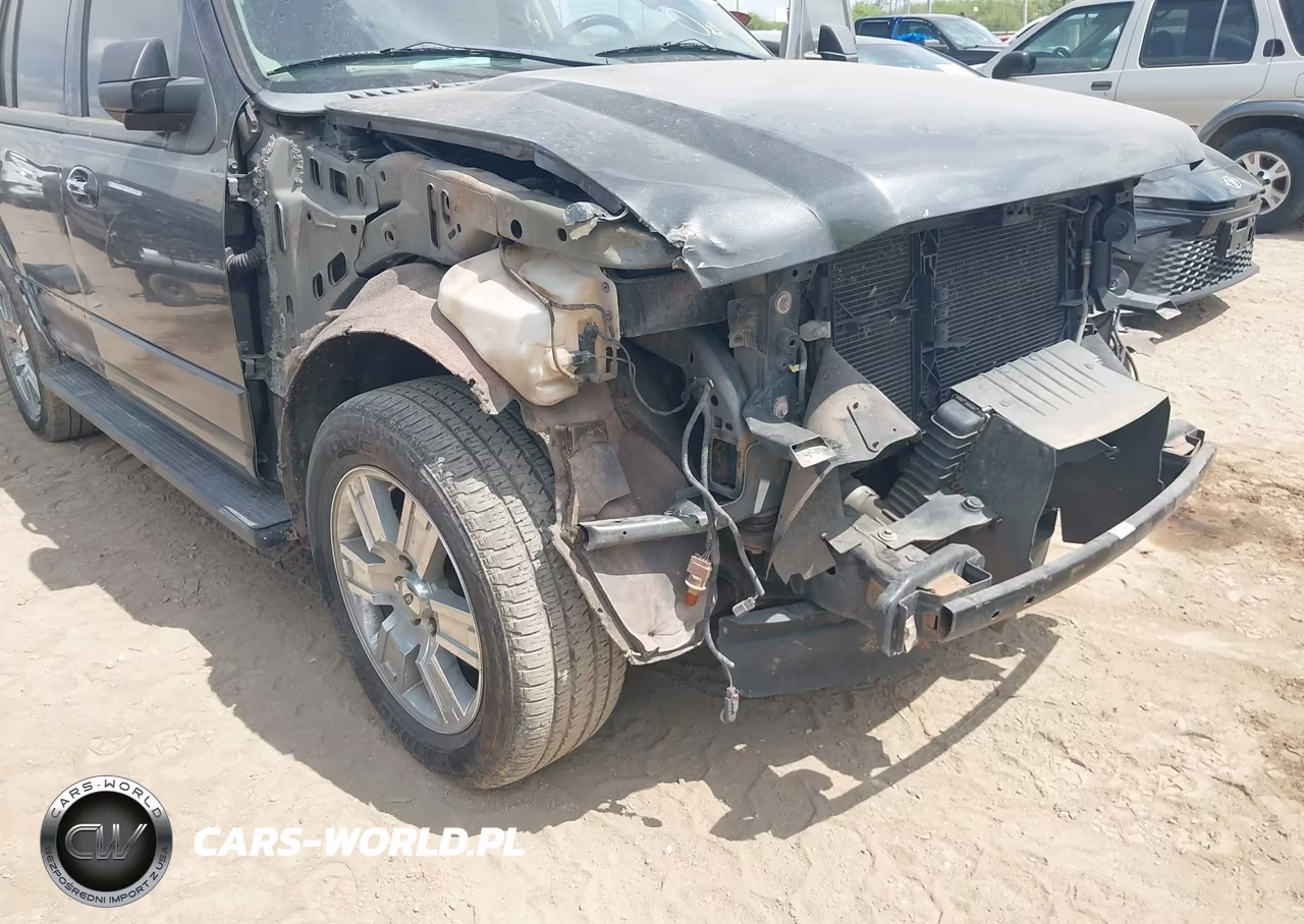 2017 Ford Expedition Xlt VIN:1FMJU1HT6HEA82548 - 6