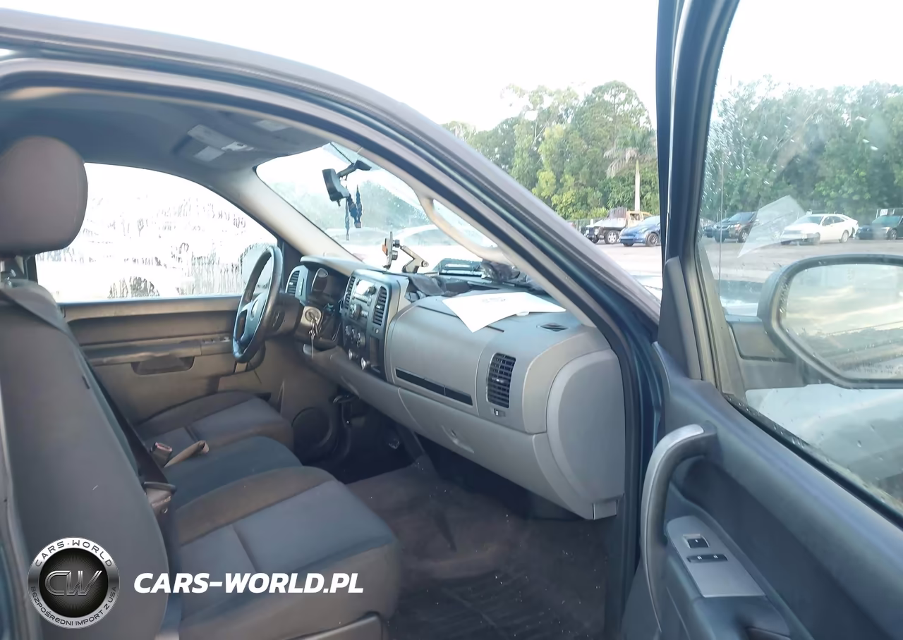 2010 GMC Sierra 1500 Sl VIN:3GTRCUEA4AG135017 - 5
