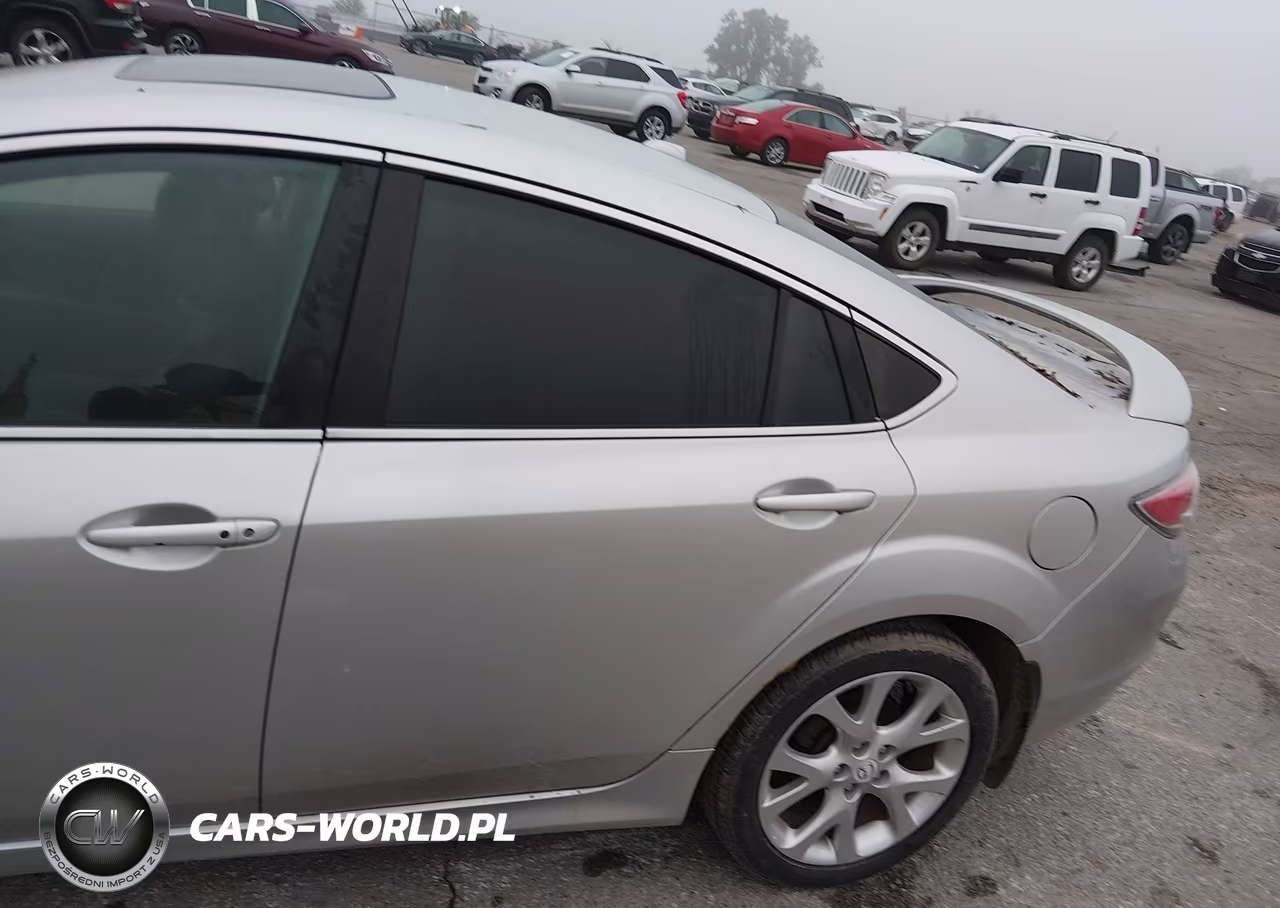 2009 Mazda Mazda6 S Grand Touring VIN:1YVHP82B295M14192 - 14