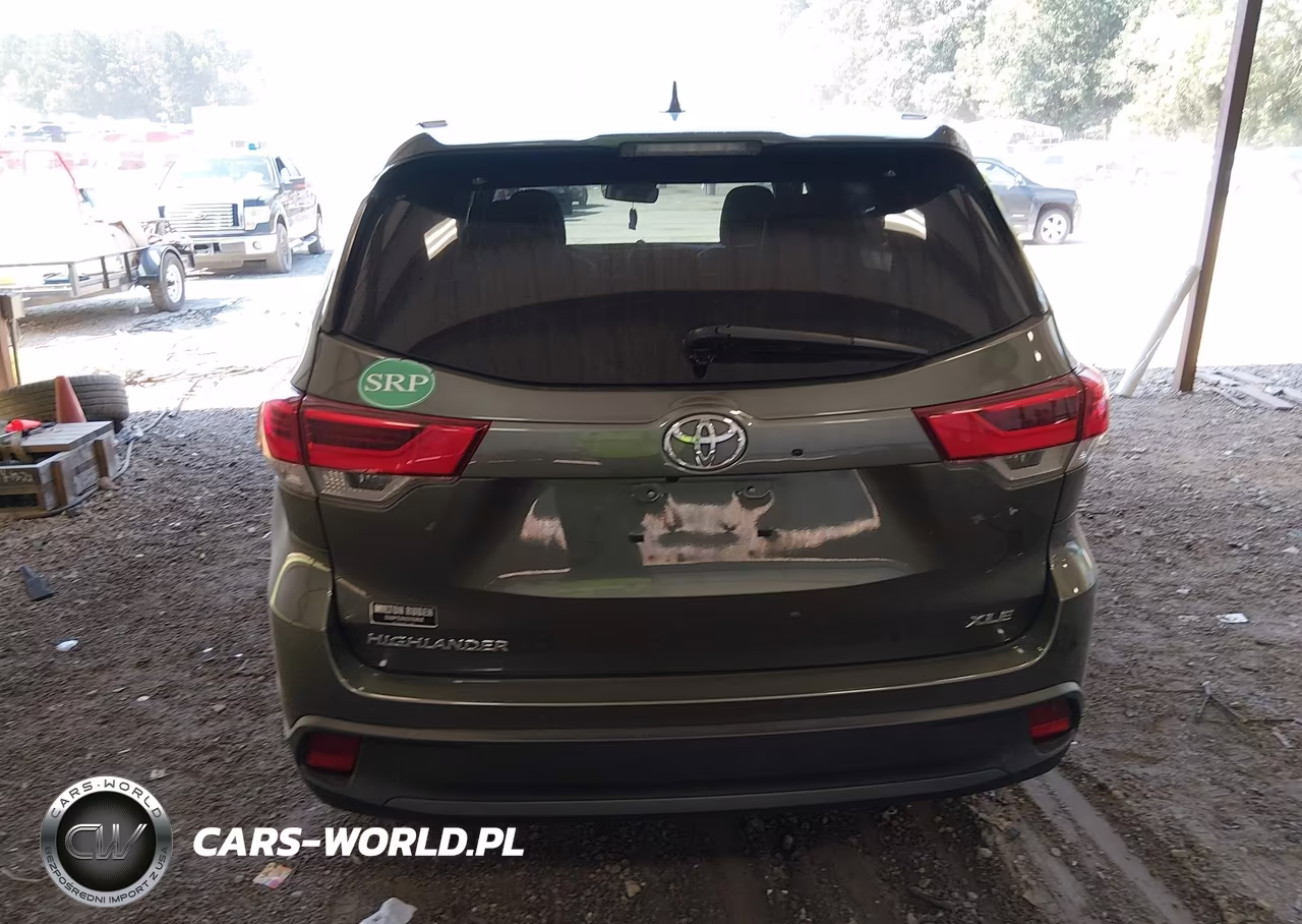 2019 Toyota Highlander Xle VIN:5TDKZRFH0KS338465 - 17