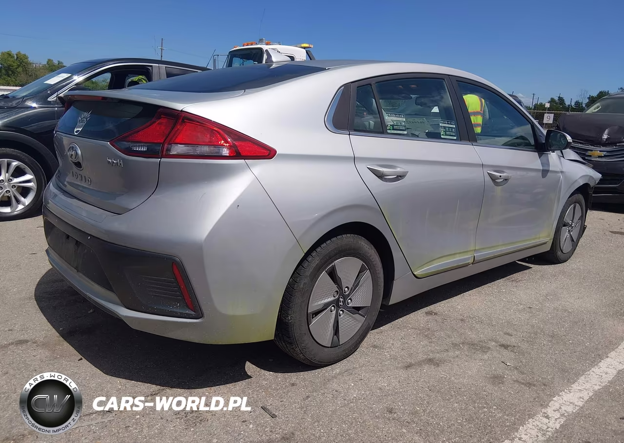2021 Hyundai Ioniq Hybrid Se VIN:KMHC75LC9MU256045 - 4