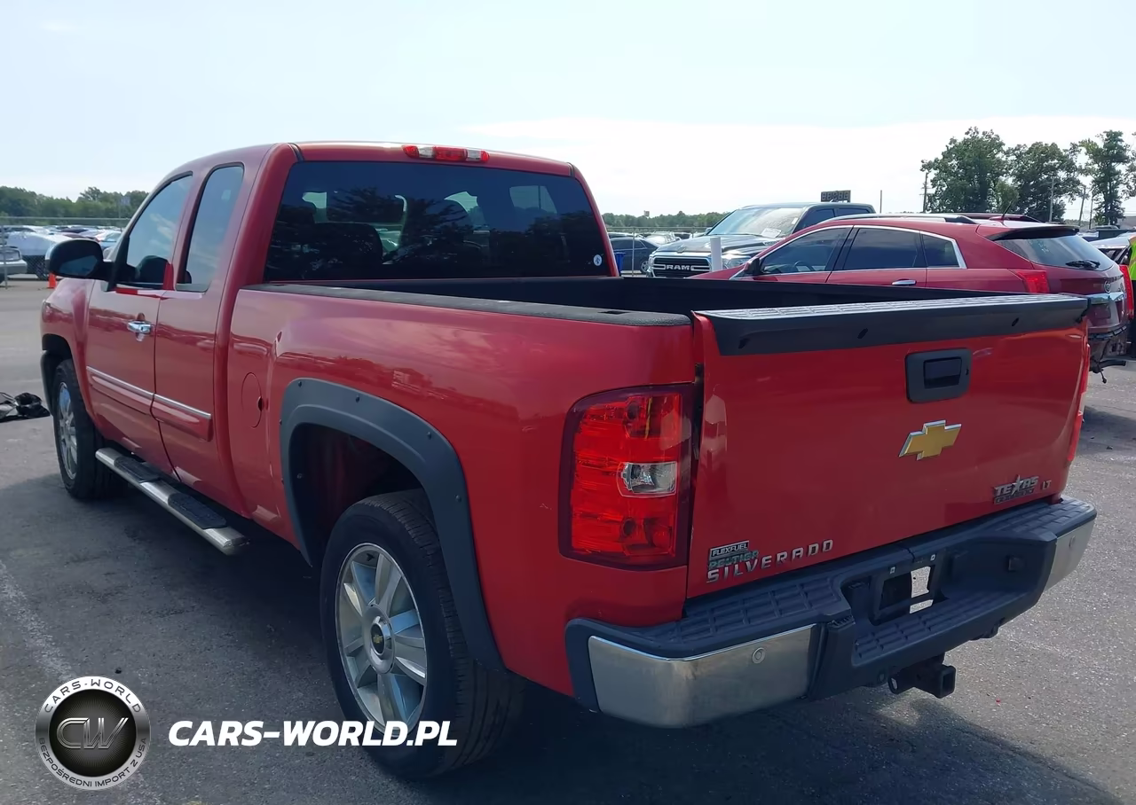 2012 Chevrolet Silverado 1500 Lt VIN:1GCRCSE06CZ304646 - 3