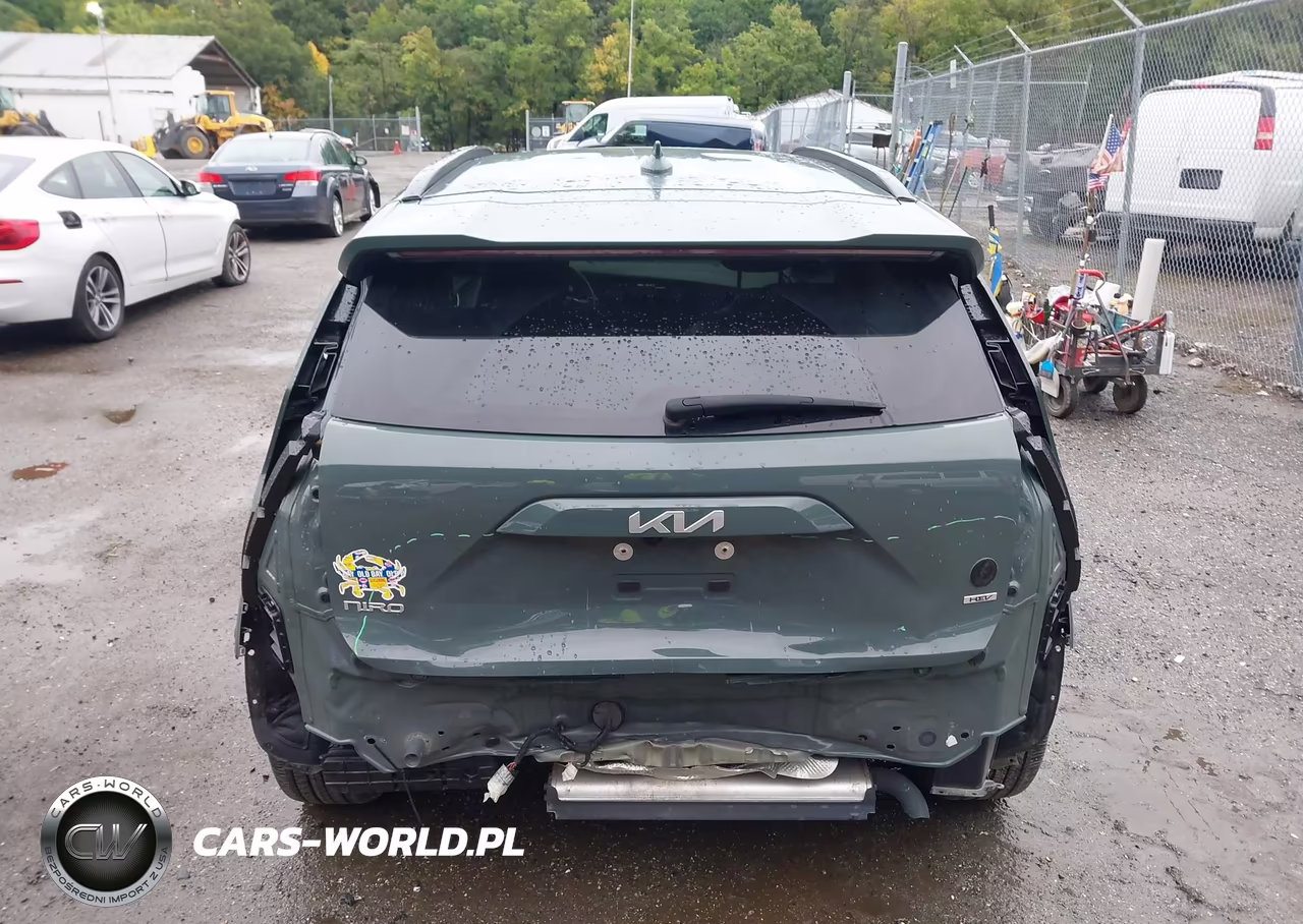2023 Kia Niro Ex Touring VIN:KNDCR3LE8P5115390 - 17