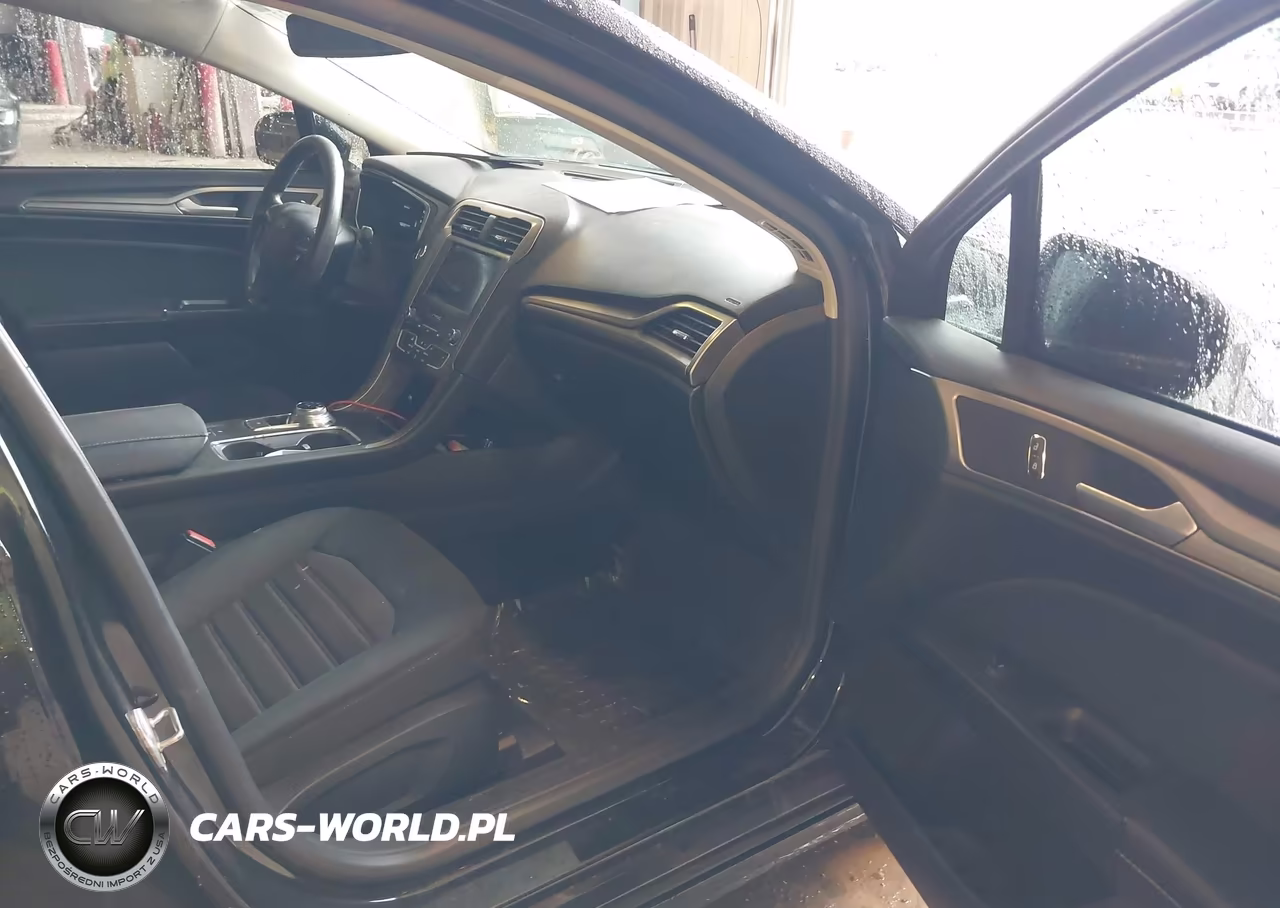 2020 Ford Fusion Se VIN:3FA6P0HD3LR108619 - 5