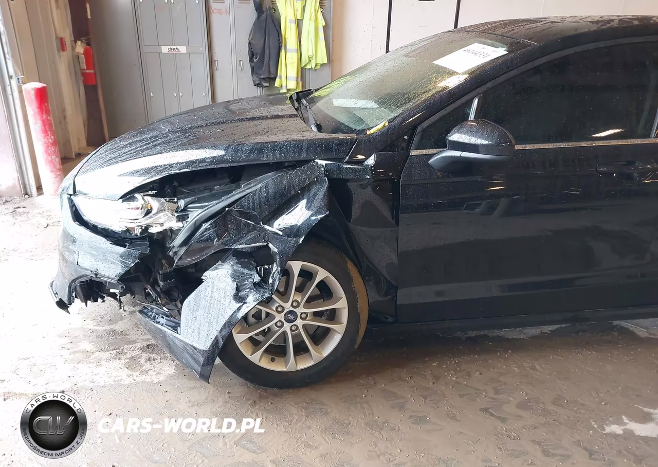 2020 Ford Fusion Se VIN:3FA6P0HD3LR108619 - 6