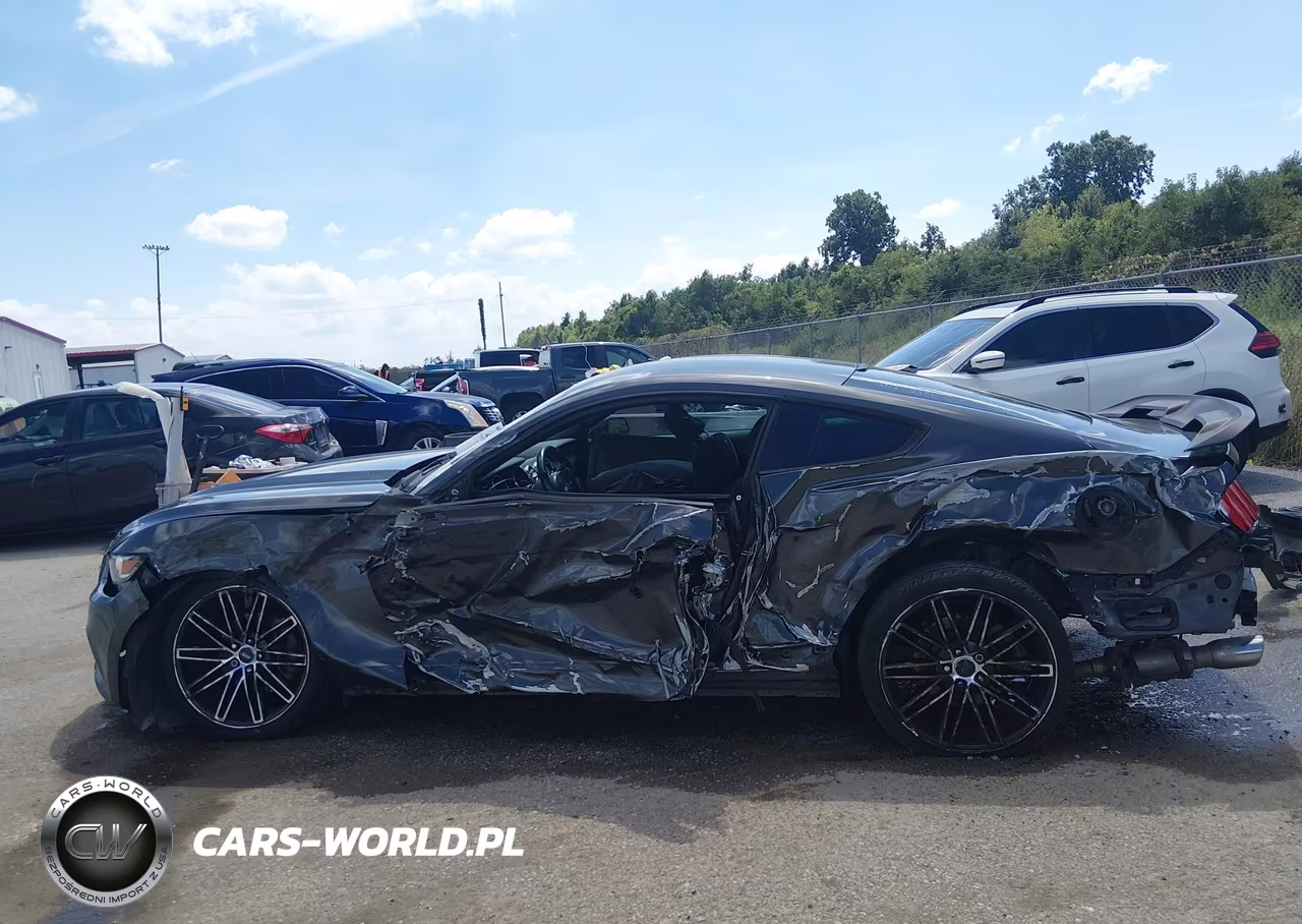 2016 Ford Mustang V6 VIN:1FA6P8AM6G5322540 - 15